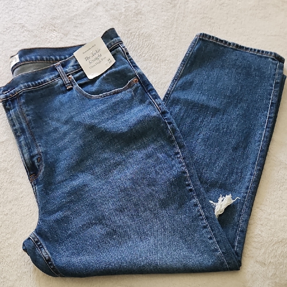 Abercrombie & Fitch Ankle Straight Ultra High Rise Dark Blue‎ Jeans: Size 22L